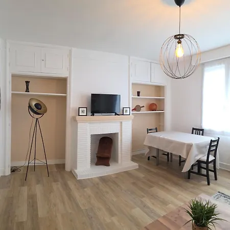 Magnifique Vue Sur Cathedrale *