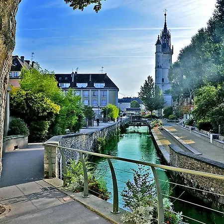 Appartement Magnifique Vue Sur Cathédrale